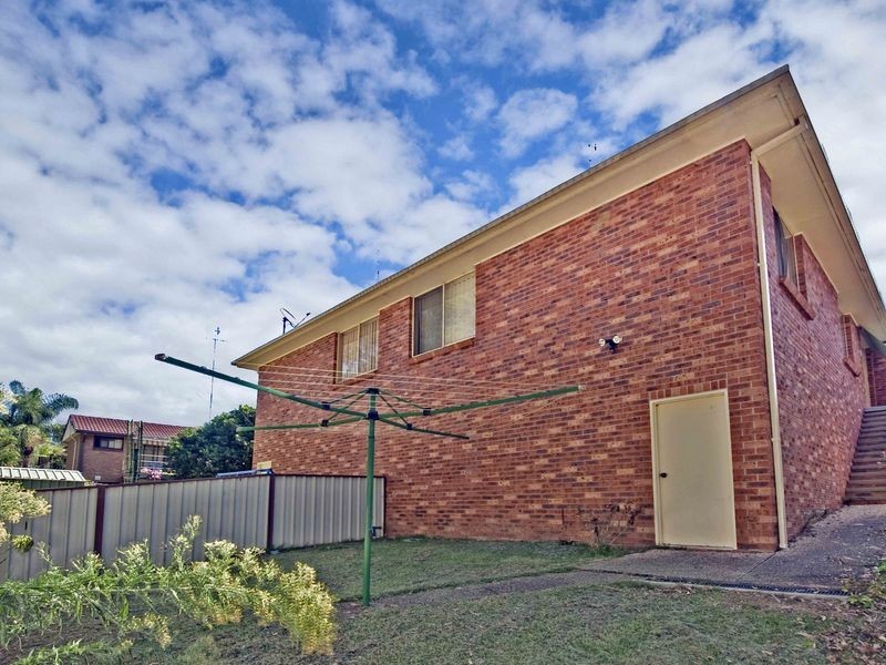 2/28 Lindsay Avenue, Valentine NSW 2280