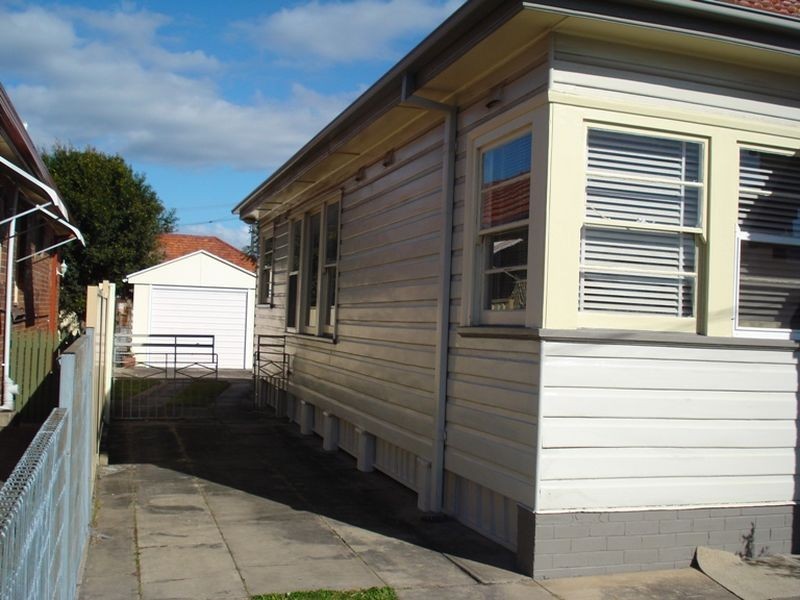 3 Henley Street, New Lambton NSW 2305
