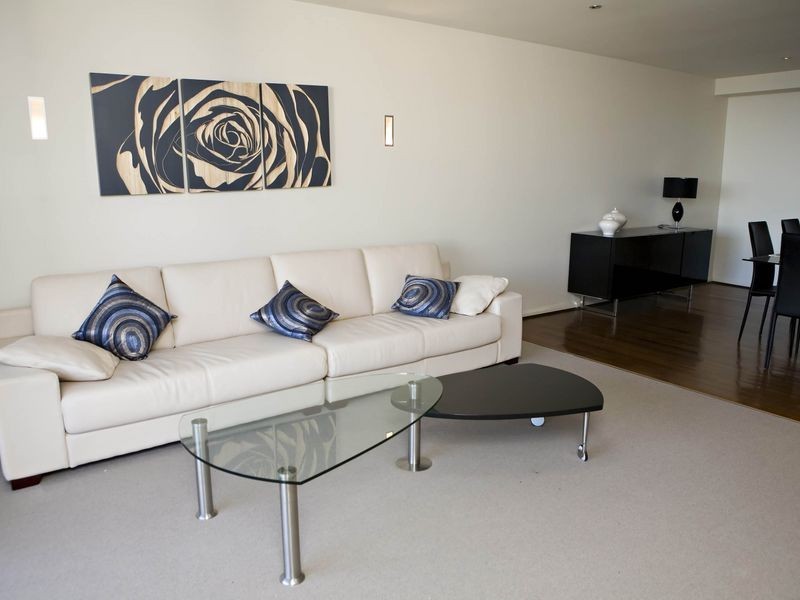 203 Cnr Sharp & Edgar Streets, Belmont NSW 2280