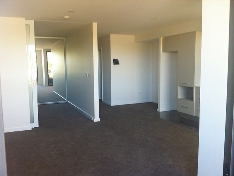 E306/11 Ernest Street, Belmont NSW 2280