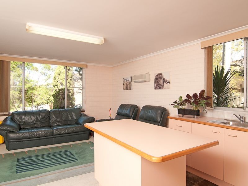 1 Haig Street, Belmont NSW 2280