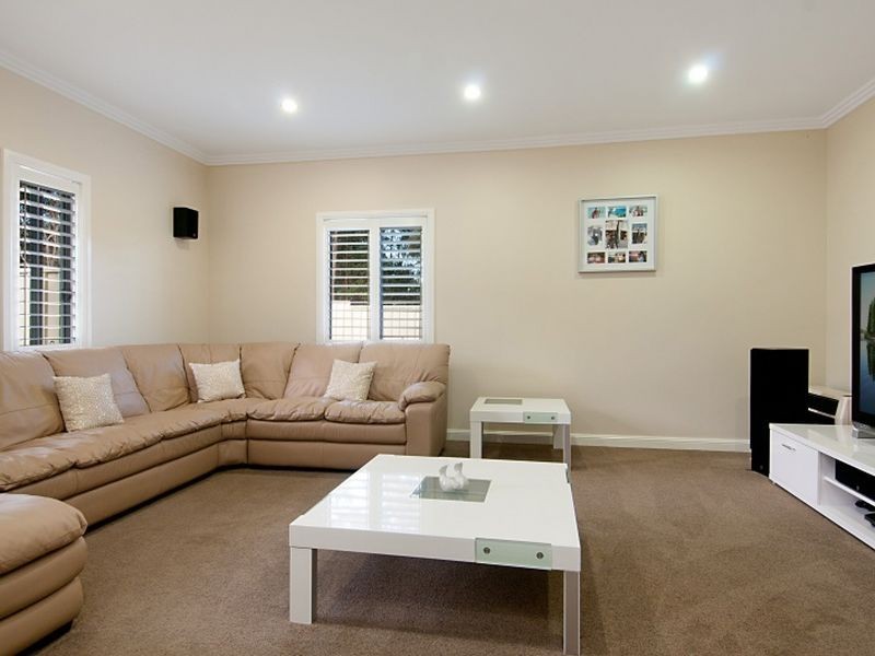 1 Dianella Street, Floraville NSW 2280