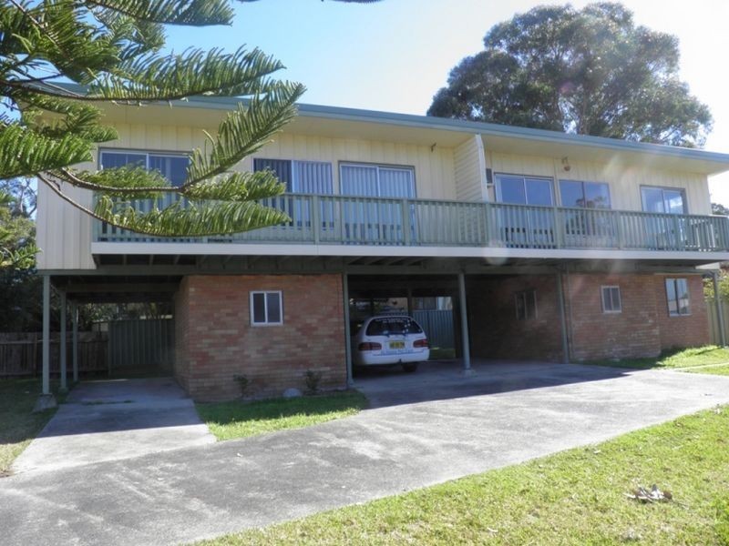 1 and 2/1 Aldinga Road, Gwandalan NSW 2259