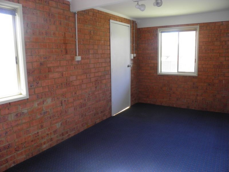 1 and 2/1 Aldinga Road, Gwandalan NSW 2259