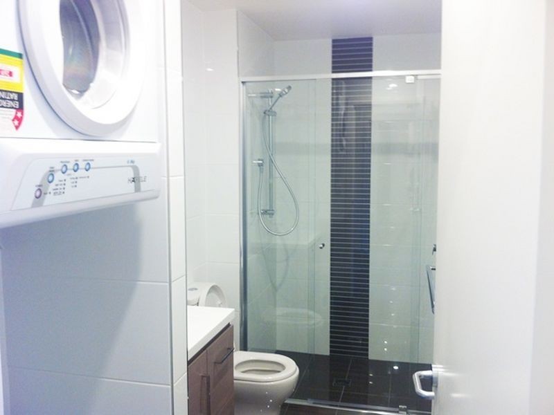 E404/11 Ernest Street, Belmont NSW 2280