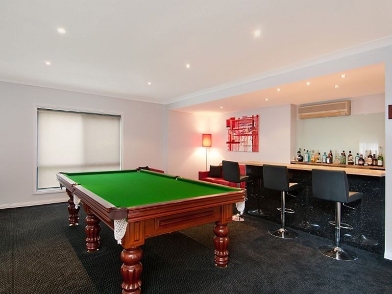 17 Whipbird Way, Belmont NSW 2280