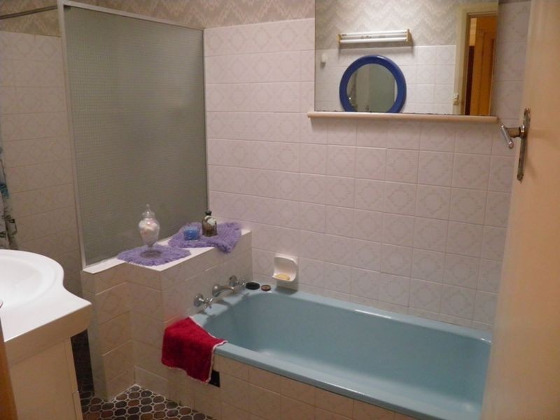 10 Andra Close, Belmont NSW 2280