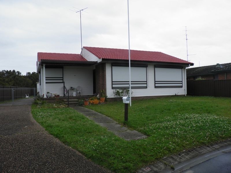 10 Andra Close, Belmont NSW 2280