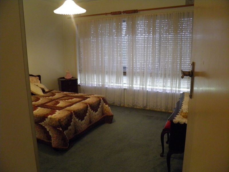 10 Andra Close, Belmont NSW 2280