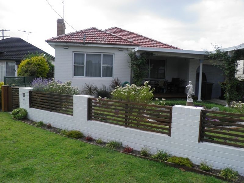 36 Marks Street, Belmont NSW 2280
