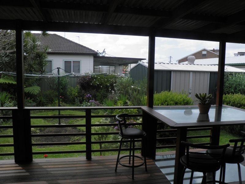 36 Marks Street, Belmont NSW 2280