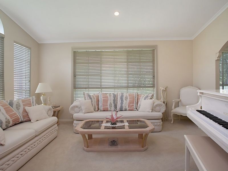 20 Dwyer Chase, Eleebana NSW 2282