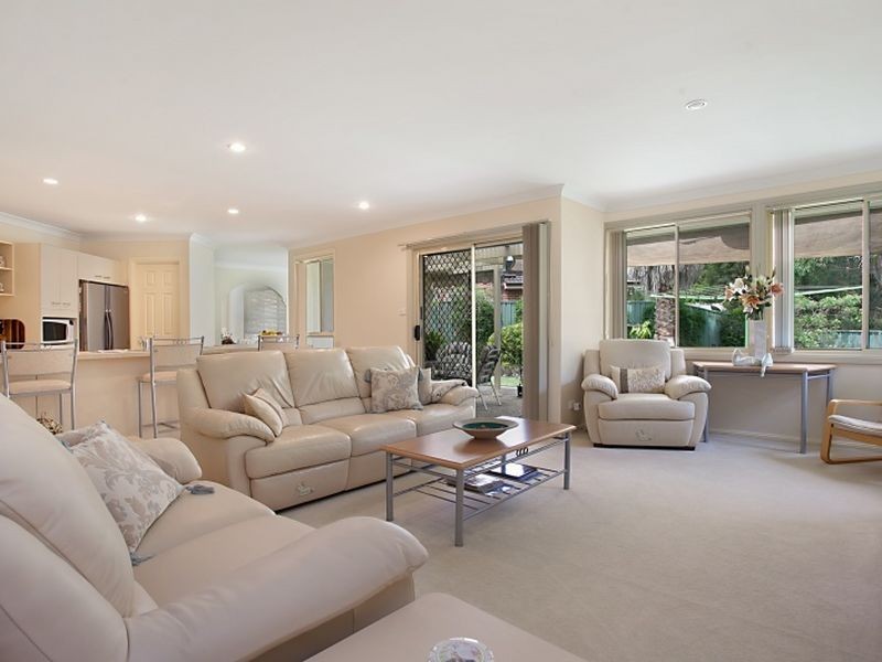 20 Dwyer Chase, Eleebana NSW 2282