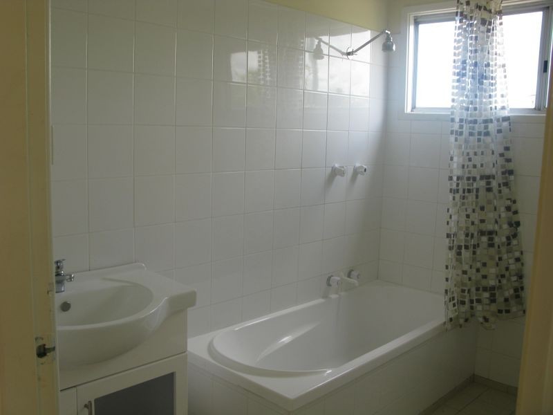 245 Lake Road, Glendale NSW 2285