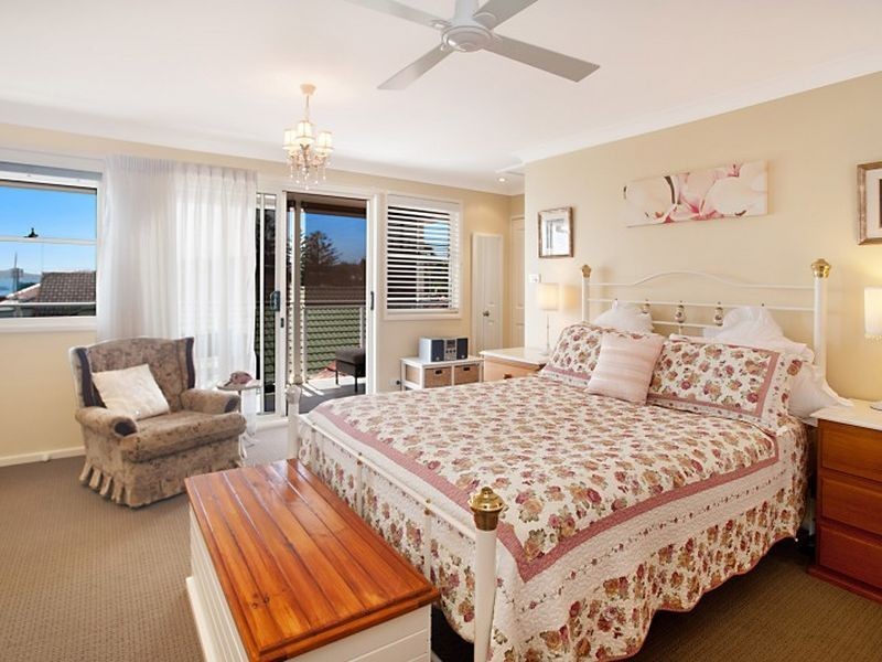 16 Turner Street, Belmont NSW 2280