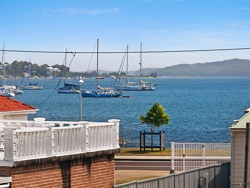 16 Turner Street, Belmont NSW 2280