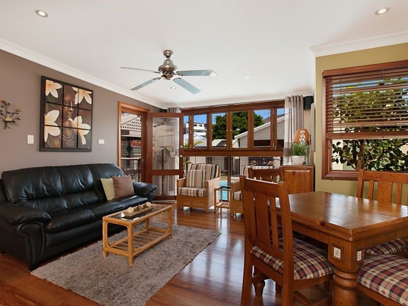 16 Turner Street, Belmont NSW 2280