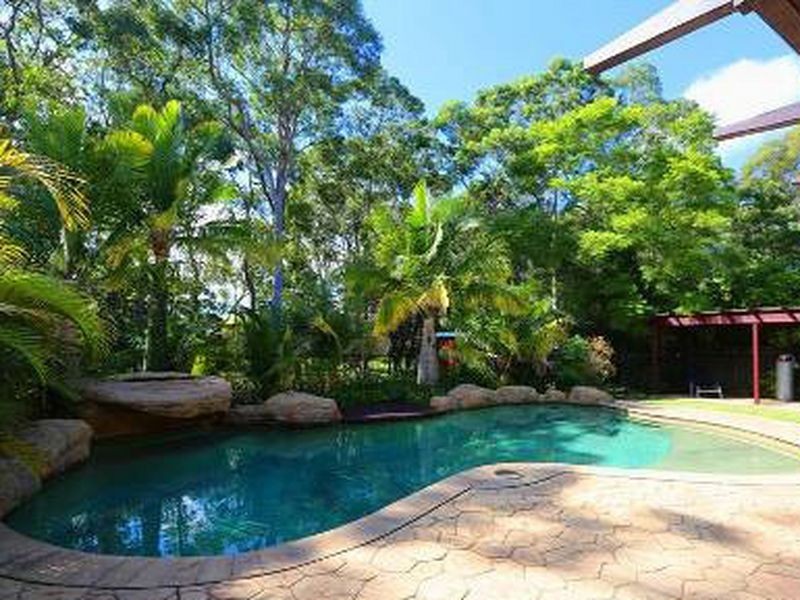 17 Lurnea Crescent, Valentine NSW 2280