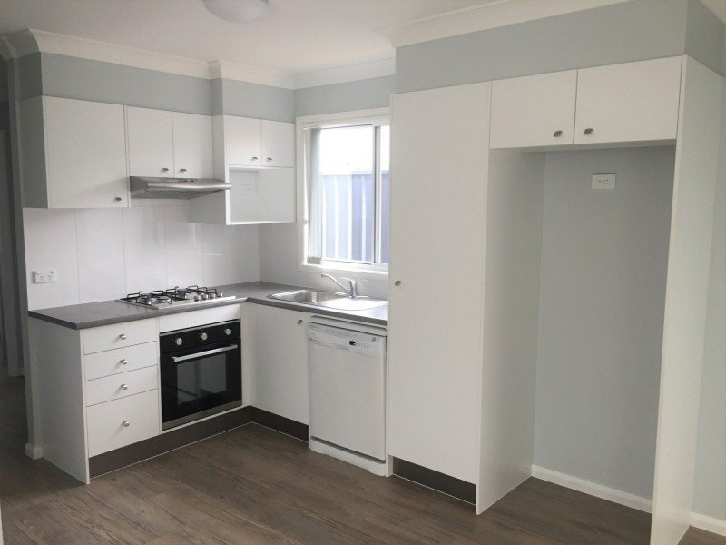 11A Cassia Crescent, Gateshead NSW 2290