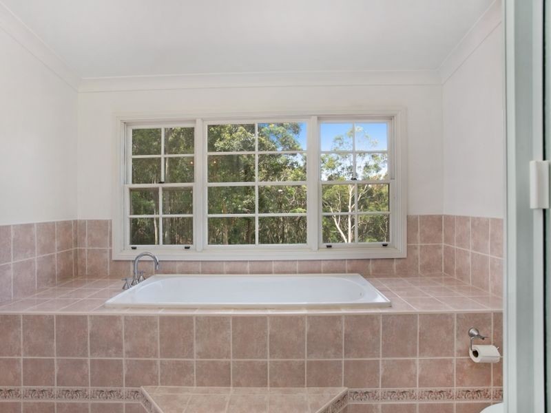 10 Eagles Nest Close, Belmont North NSW 2280