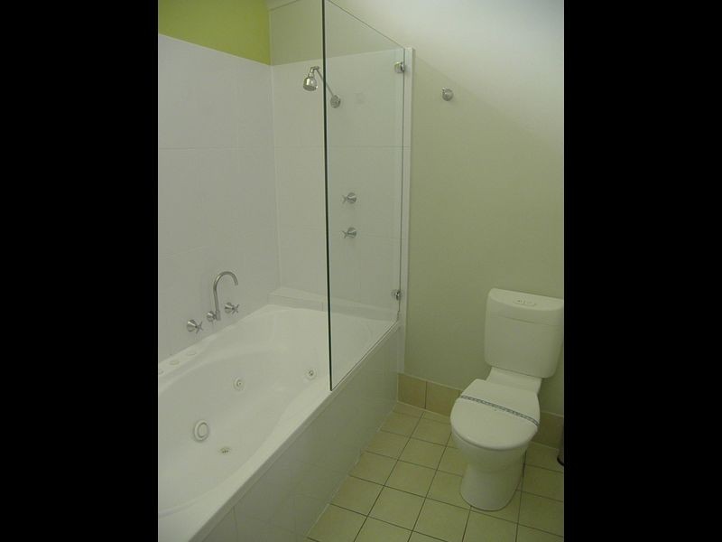 687 Pacific Highway, Belmont NSW 2280