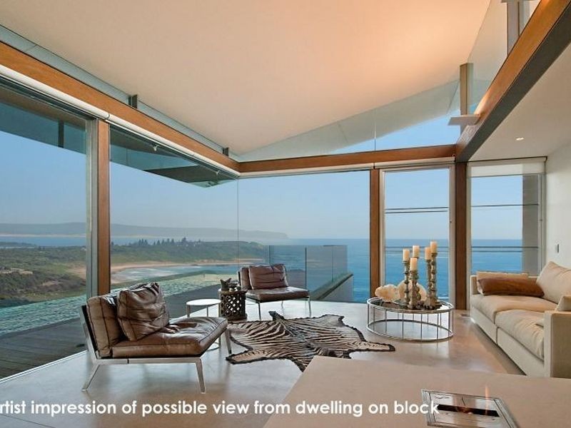 15 Sea Eagle Crescent, Caves Beach NSW 2281