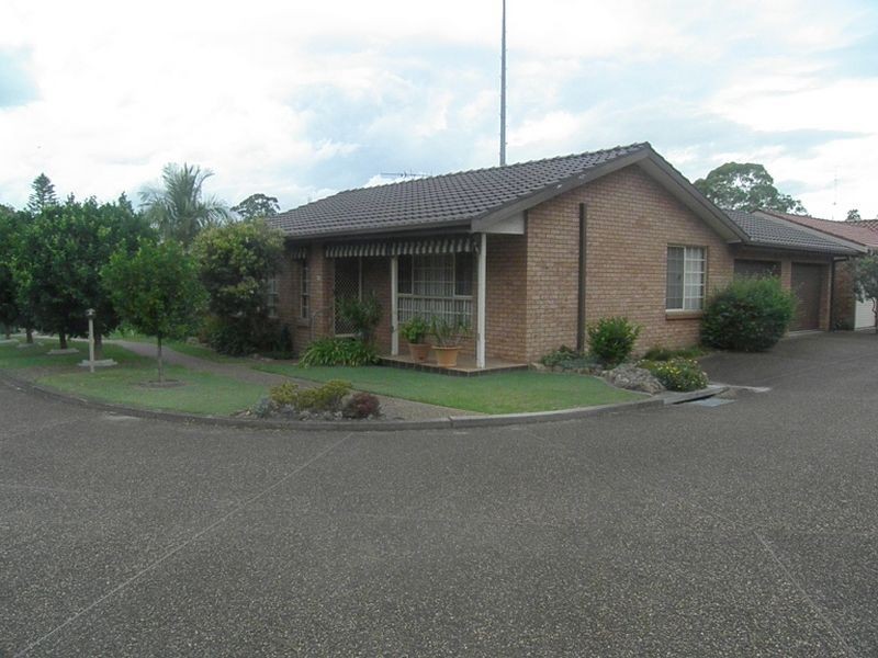 13/44 Linden Avenue, Eleebana NSW 2282
