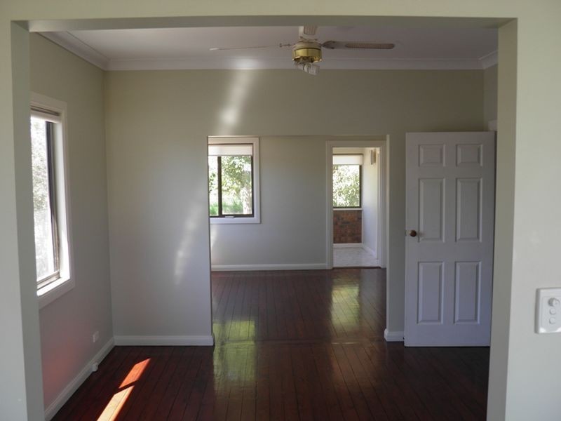 13 Emily Street, Marks Point NSW 2280