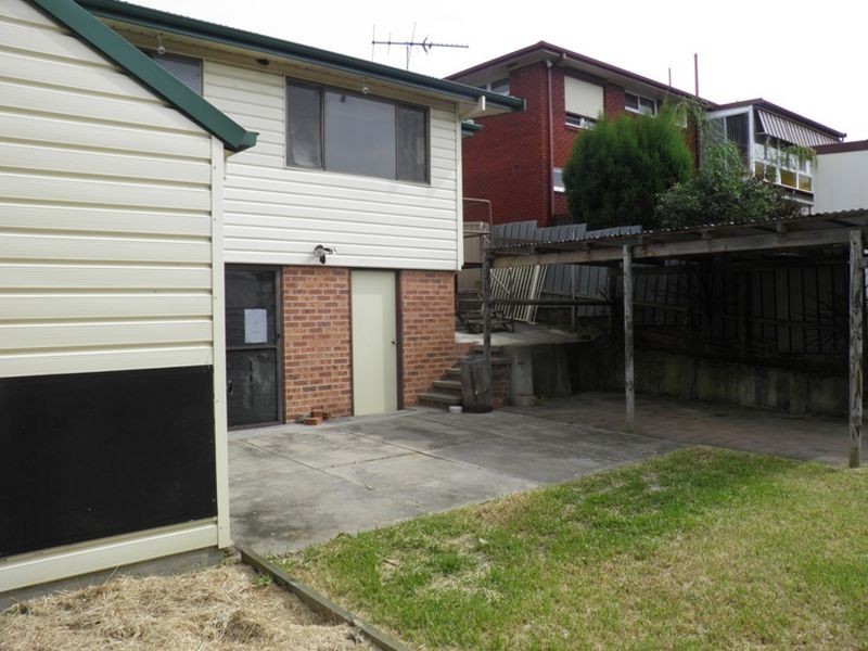 13 Emily Street, Marks Point NSW 2280