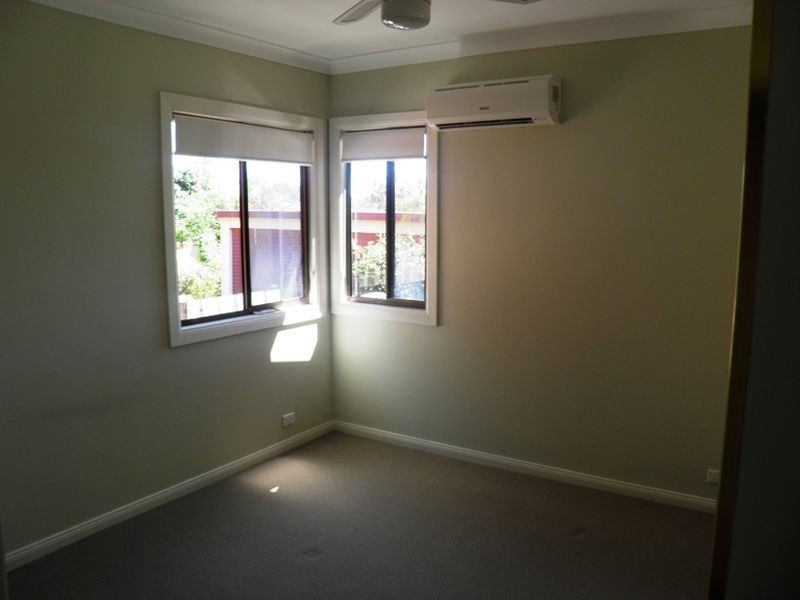 13 Emily Street, Marks Point NSW 2280