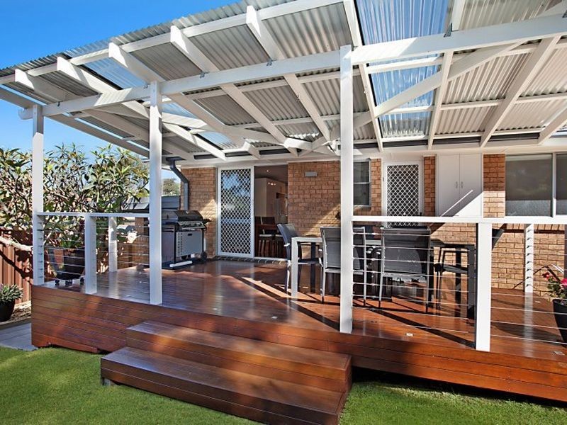 27 Calverton Crescent, Belmont North NSW 2280