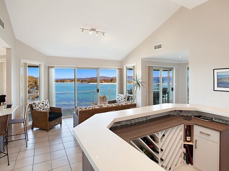 192 Marks Point Road, Marks Point NSW 2280