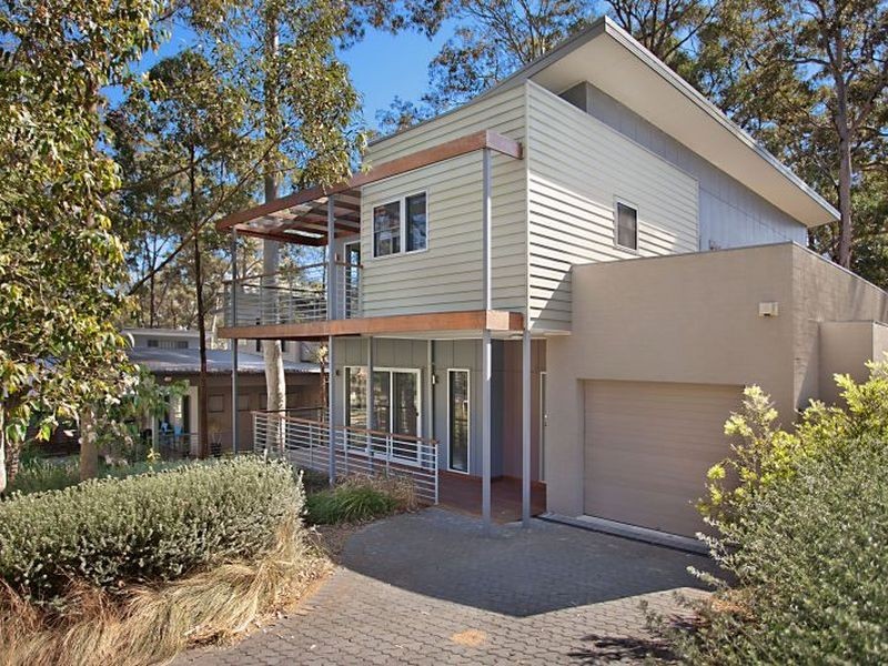 4 Saltwater Row, Murrays Beach NSW 2281