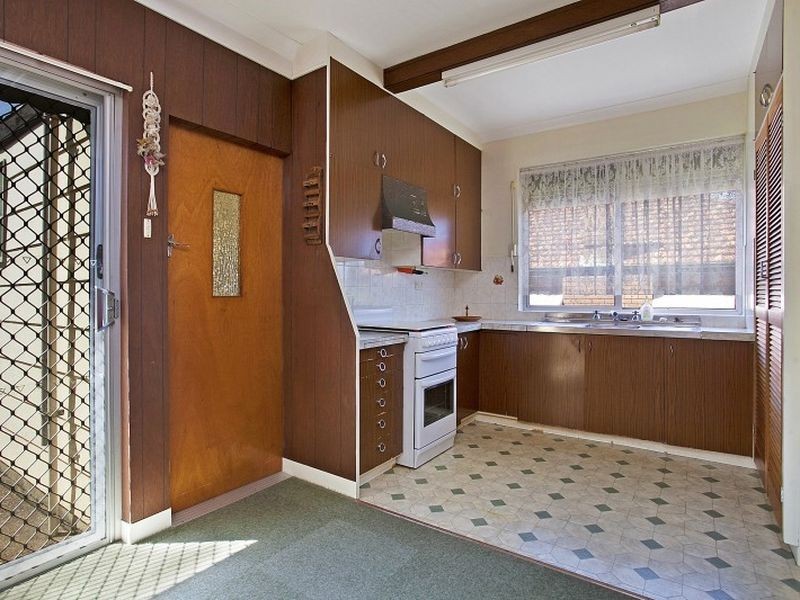 13 Pearce Avenue, Belmont NSW 2280