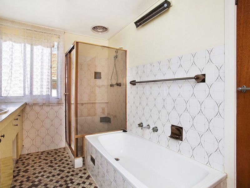 13 Pearce Avenue, Belmont NSW 2280