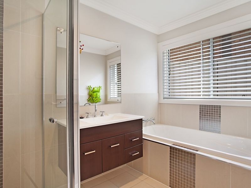 2 Maria Court, Floraville NSW 2280