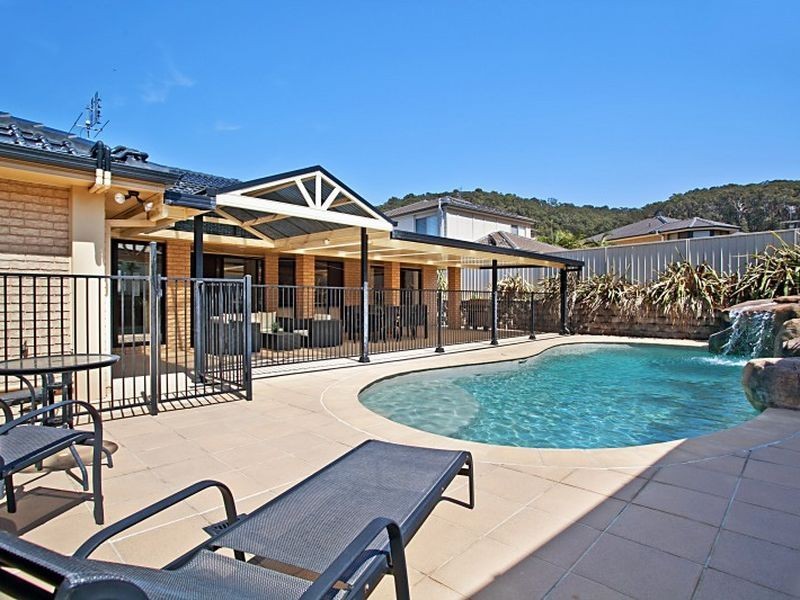 2 Heron Place, Belmont NSW 2280