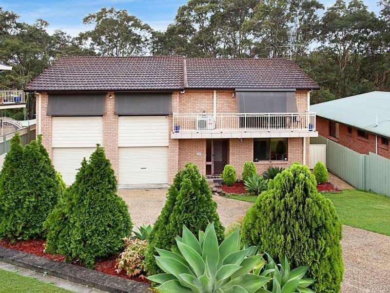 1 Sunnybank Close, Belmont North NSW 2280