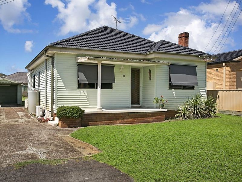 20 Ashley Street, Marks Point NSW 2280