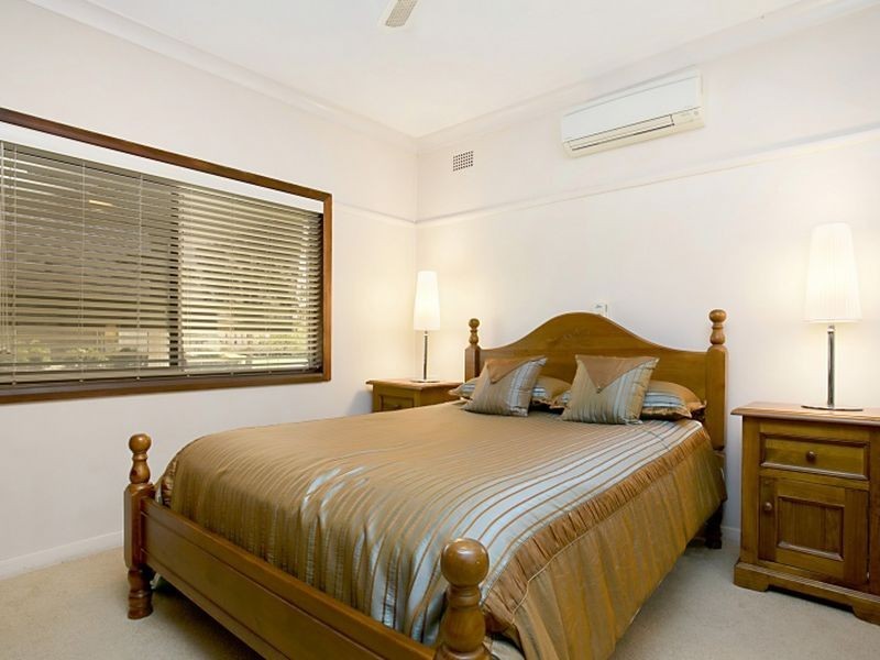 20 Ashley Street, Marks Point NSW 2280