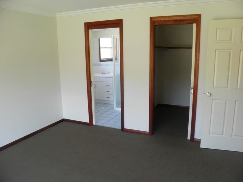 6 Teresa Close, Floraville NSW 2280