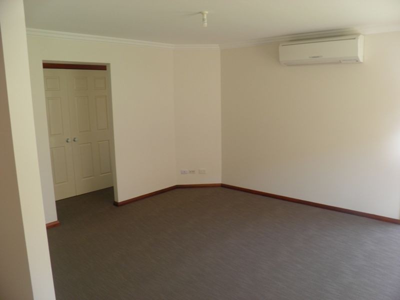 6 Teresa Close, Floraville NSW 2280