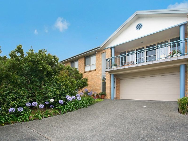 2/3 Warrior Street, Belmont North NSW 2280