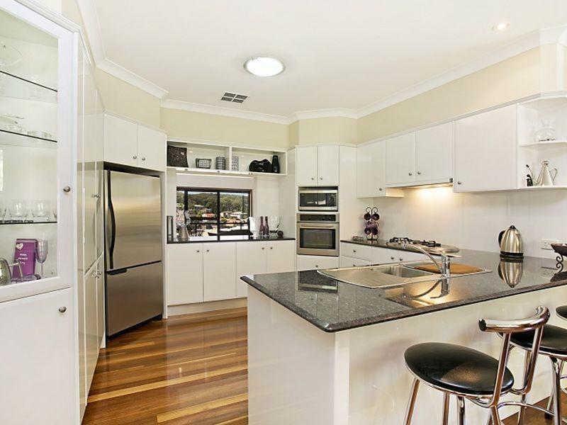 22 Pebble Beach Court, Belmont NSW 2280