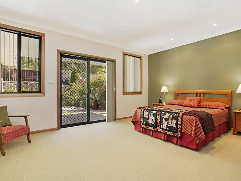 22 Pebble Beach Court, Belmont NSW 2280