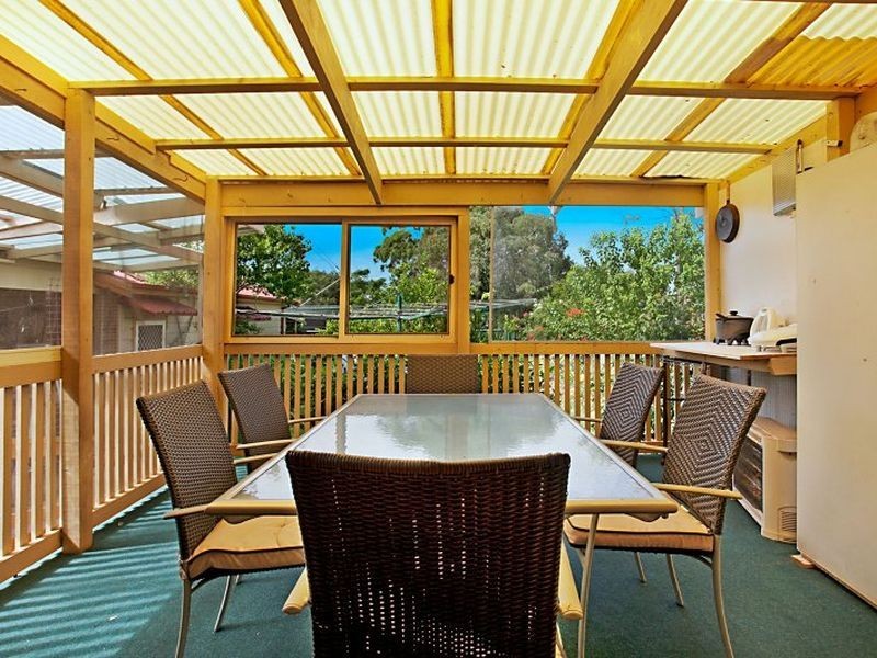 4 Marks Street, Belmont NSW 2280