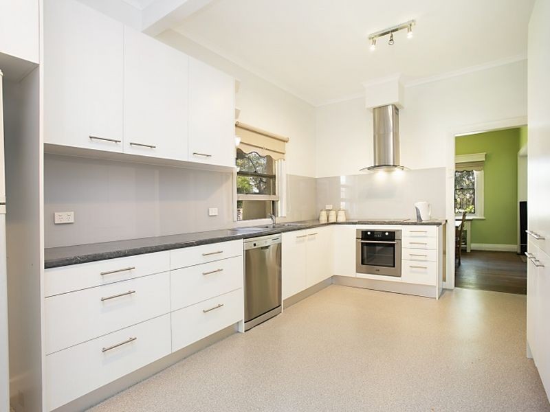 17 City Road, Adamstown Heights NSW 2289