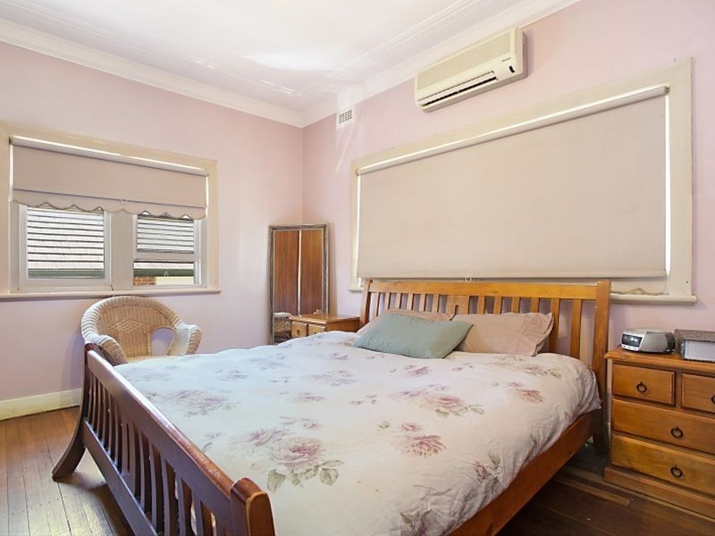 17 City Road, Adamstown Heights NSW 2289