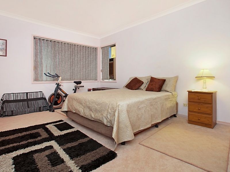 7 Leicester Avenue, Belmont North NSW 2280