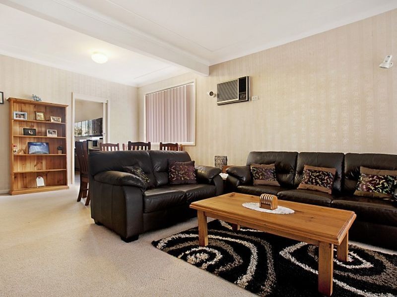 7 Leicester Avenue, Belmont North NSW 2280